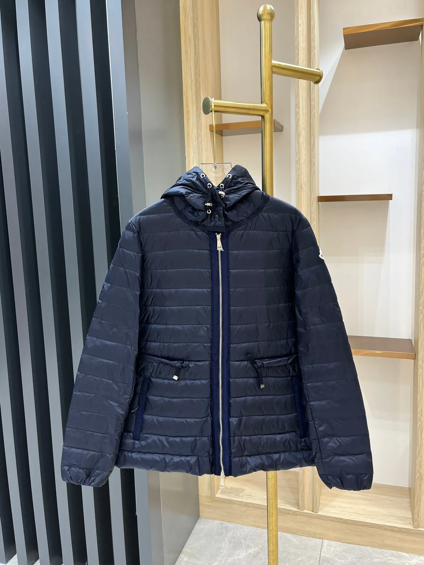 Black Beige Navy Blue 3️⃣